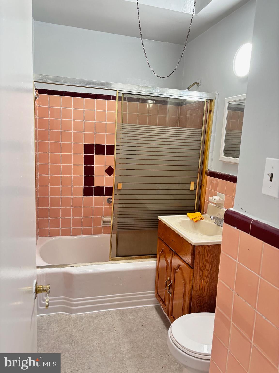 7327 Belden Street Philadelphia, PA 19111 - Photo 9 of 17