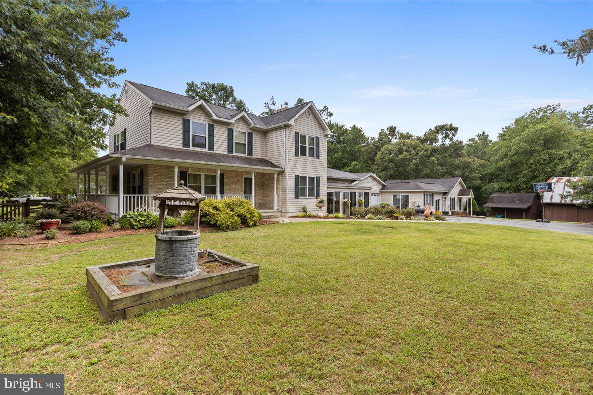 657 Sandy Hill Road Severn, MD 21144 - Photo 3 of 51