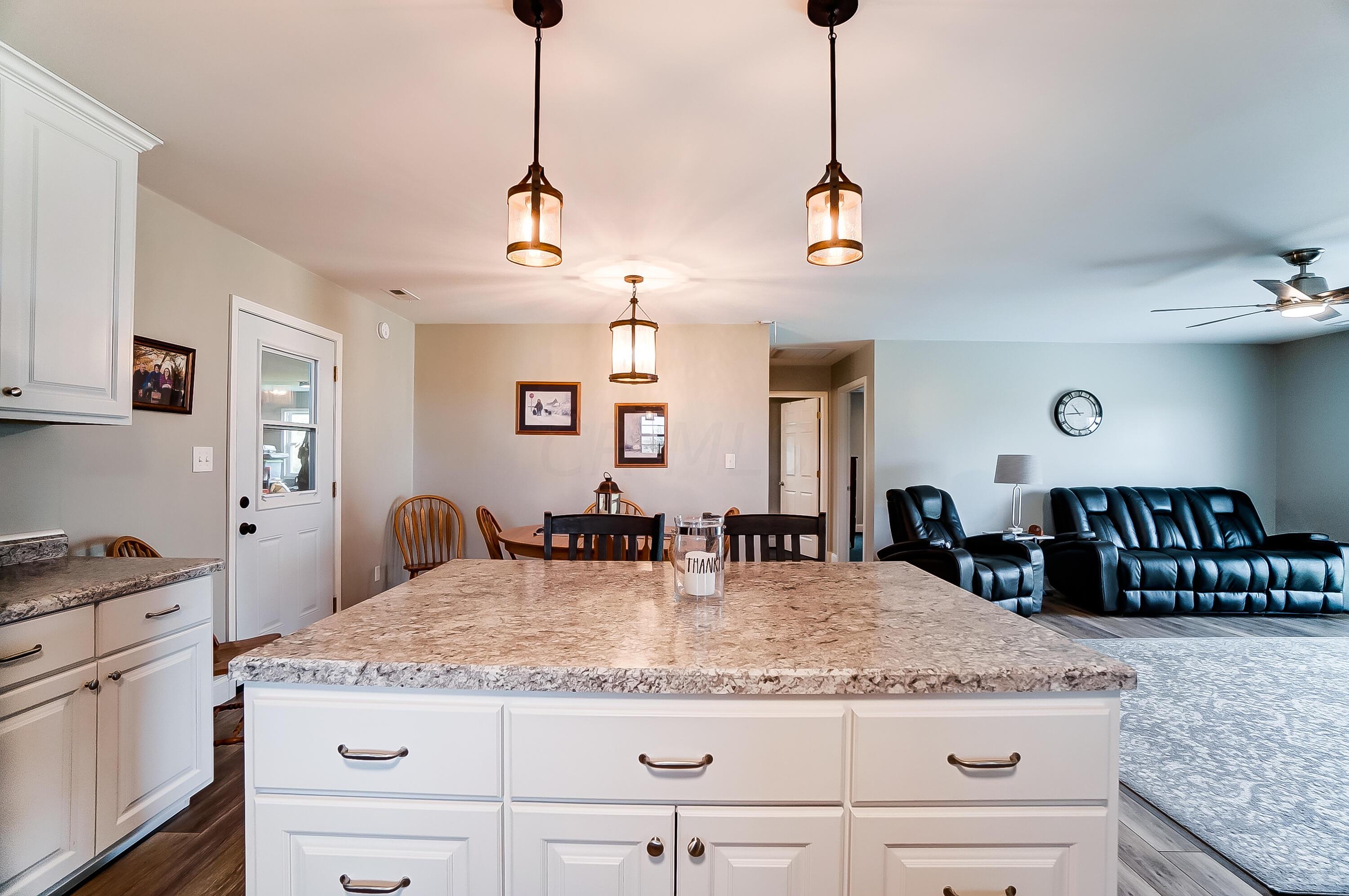 8700 Allen Road Hillsboro, OH 45133 - Photo 14 of 37