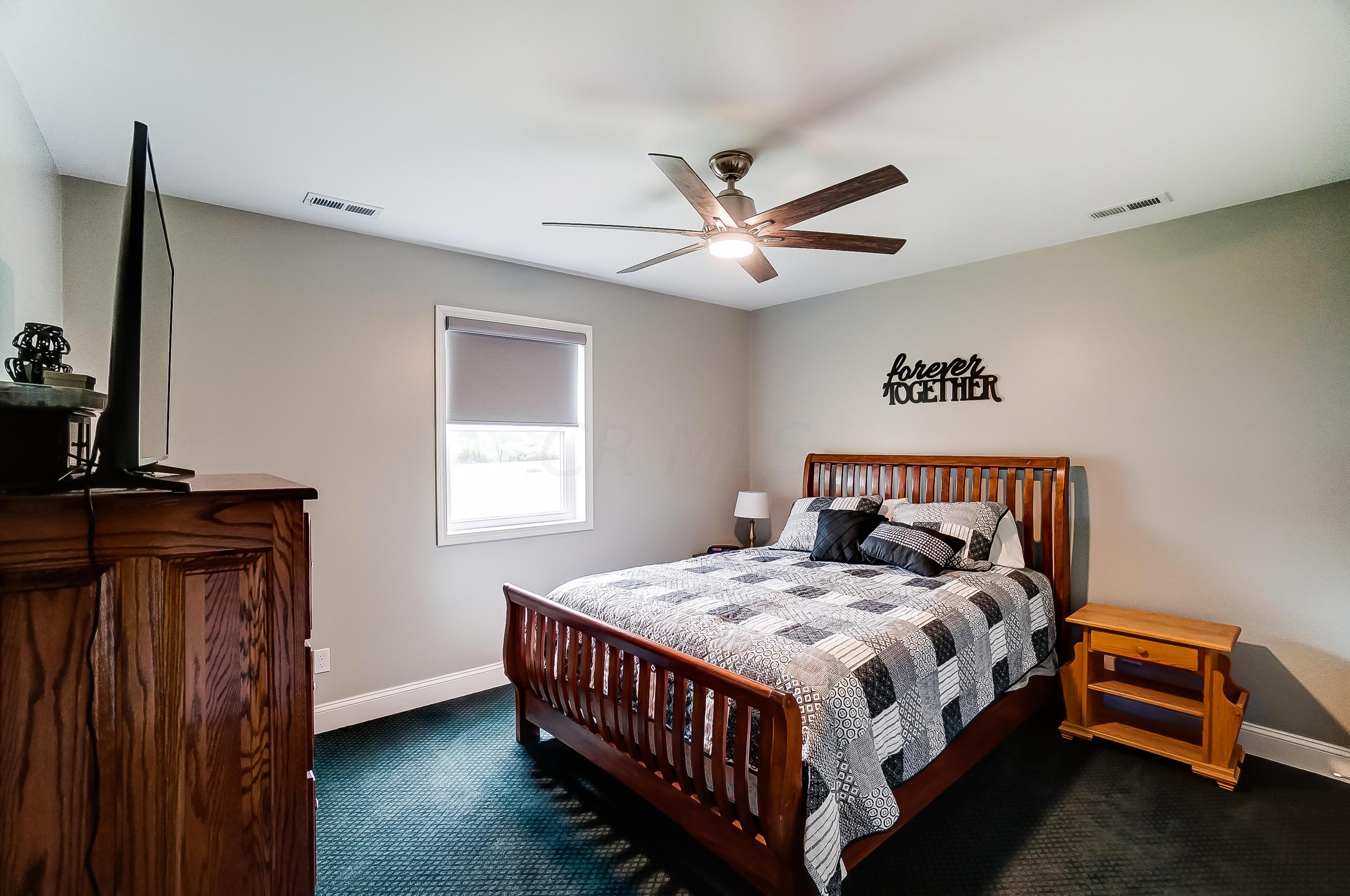 8700 Allen Road Hillsboro, OH 45133 - Photo 23 of 37