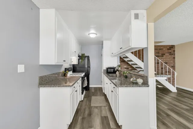 $239,000 | 6436 Bremen Drive, Unit 3, Citrus Heights, CA 95621