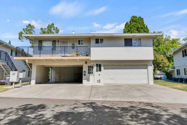 $239,000 | 6436 Bremen Drive, Unit 3, Citrus Heights, CA 95621