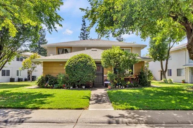 $239,000 | 6436 Bremen Drive, Unit 3, Citrus Heights, CA 95621