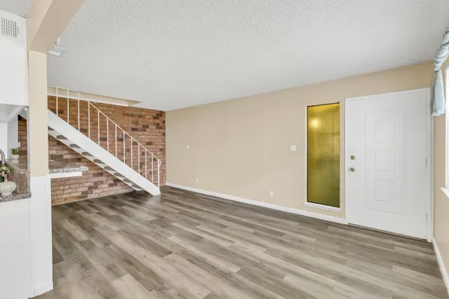 $239,000 | 6436 Bremen Drive, Unit 3, Citrus Heights, CA 95621