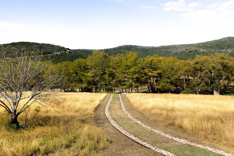 $3,250,000 | 415 Frio Canon Trail, Leakey, TX 78873