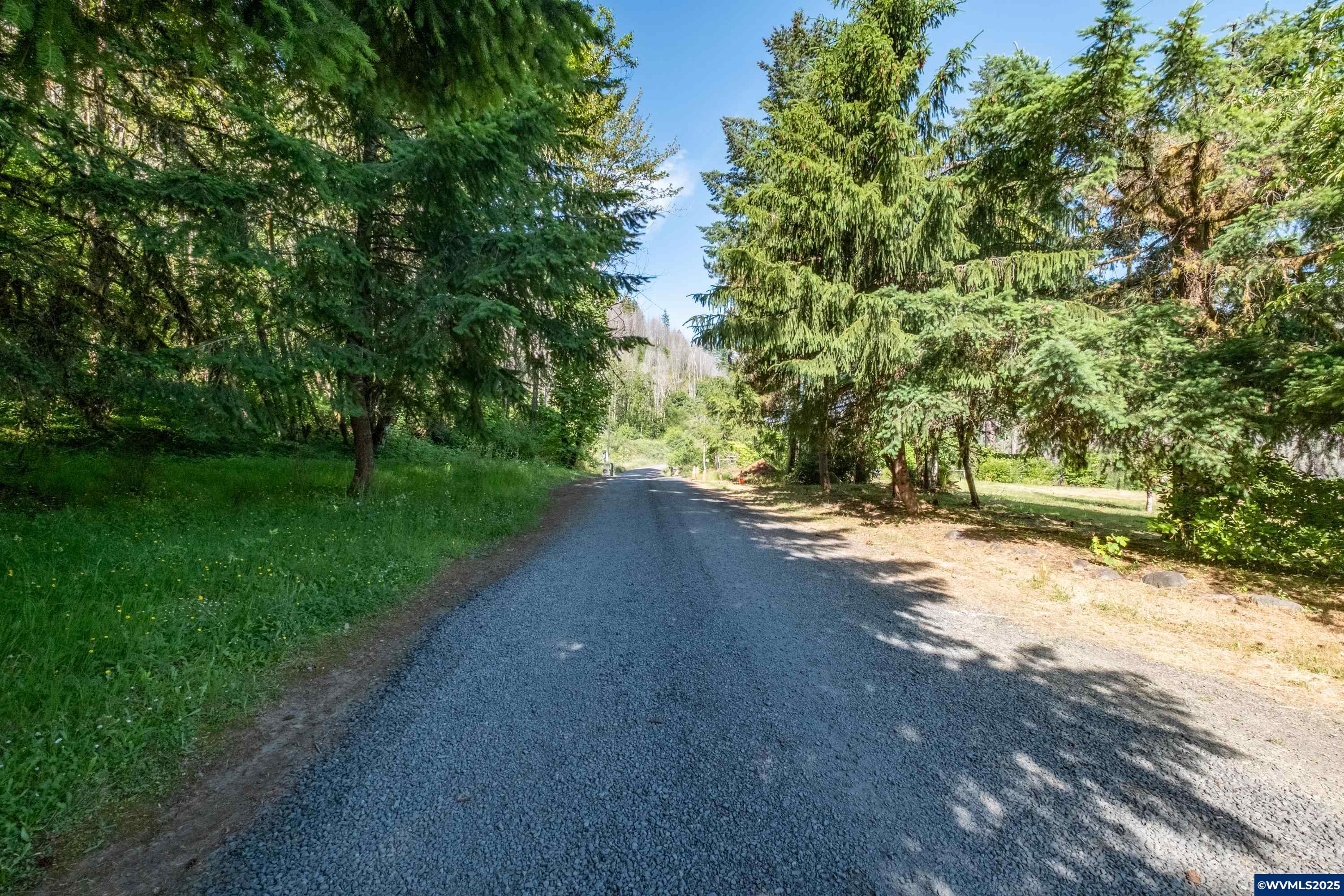 26147 Taylor Park Road Southeast Lyons, OR 97358 - Photo 13 of 25