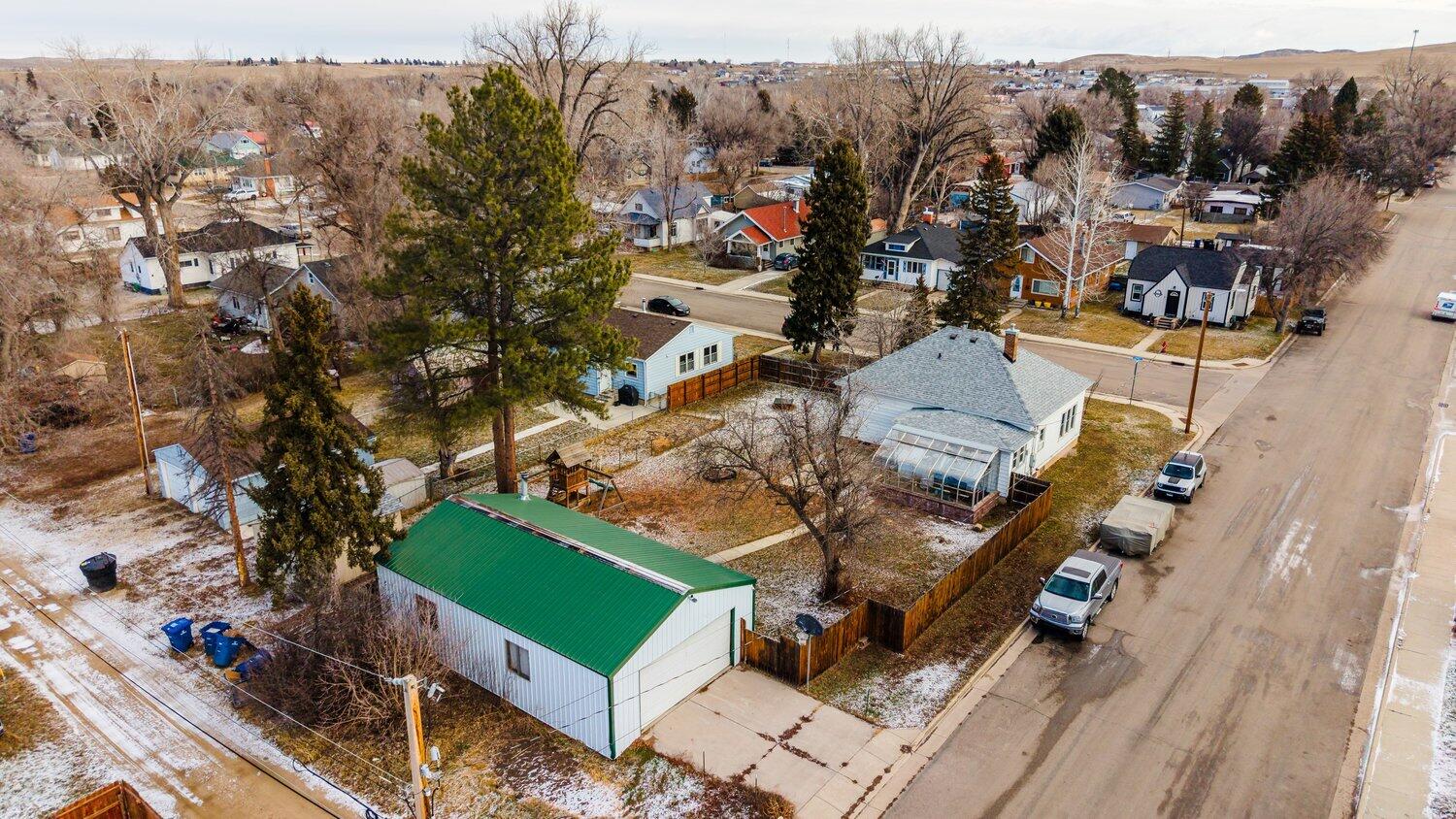 1058 Sumner Street Sheridan, WY 82801 - Photo 4 of 46 4