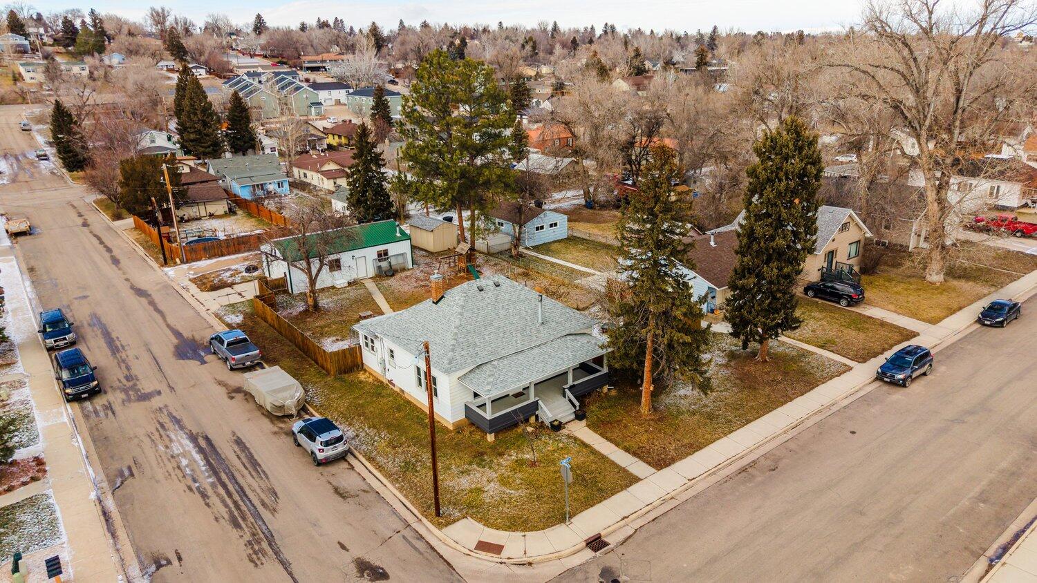 1058 Sumner Street Sheridan, WY 82801 - Photo 5 of 46 5