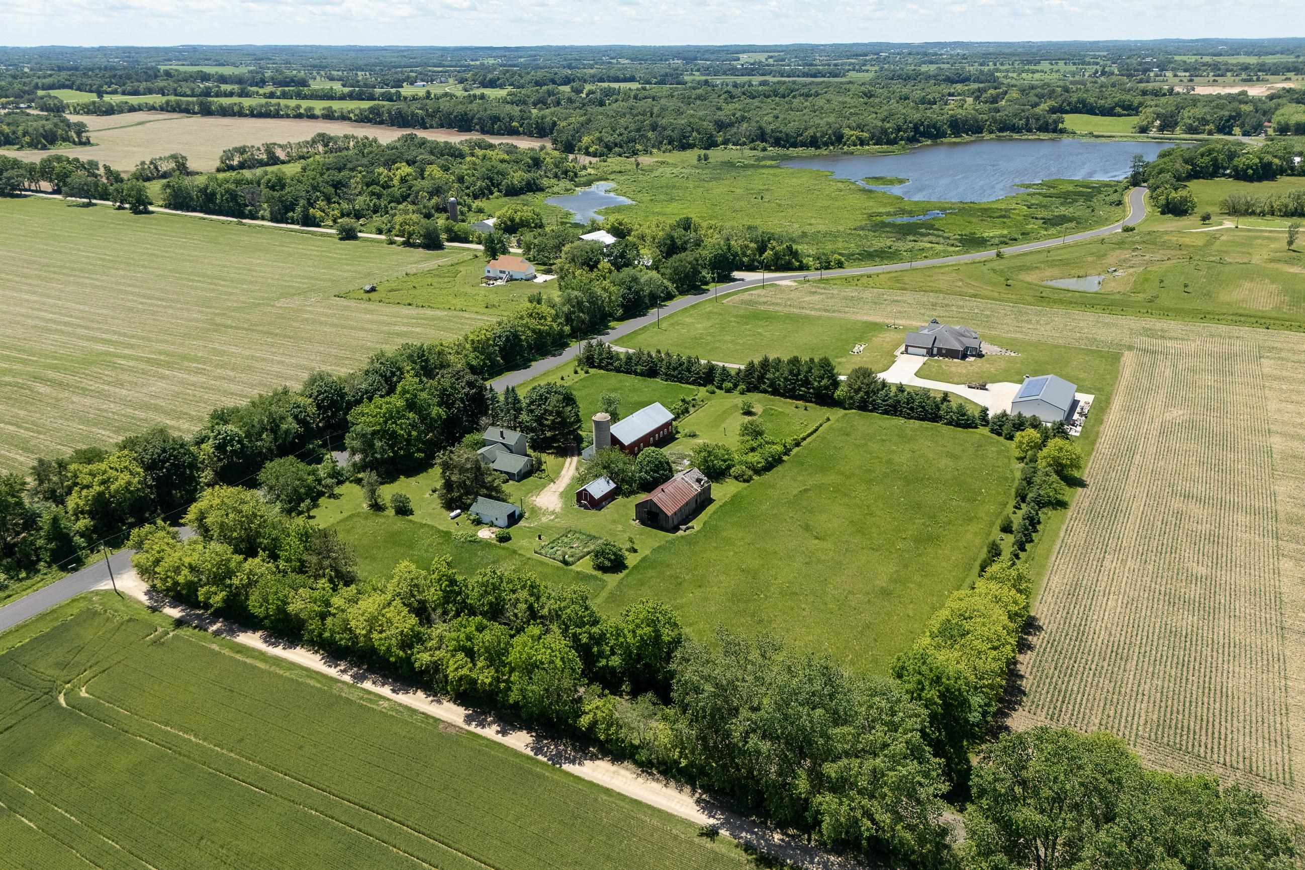 3402 Rutland Dunn Town Line Road Stoughton, WI 53589 - Photo 44 of 88