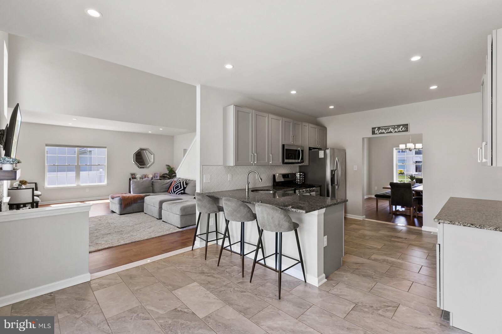 815 Gypsy Lane Williamstown, NJ 08094 - Photo 6 of 33