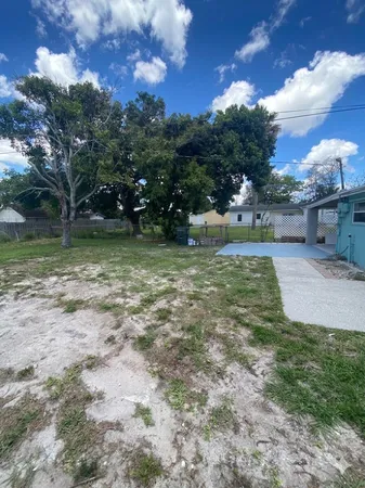 $2,400 | 125 Walker Avenue, Greenacres, FL 33463