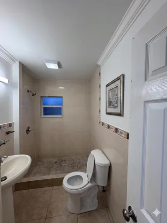 $2,400 | 125 Walker Avenue, Greenacres, FL 33463