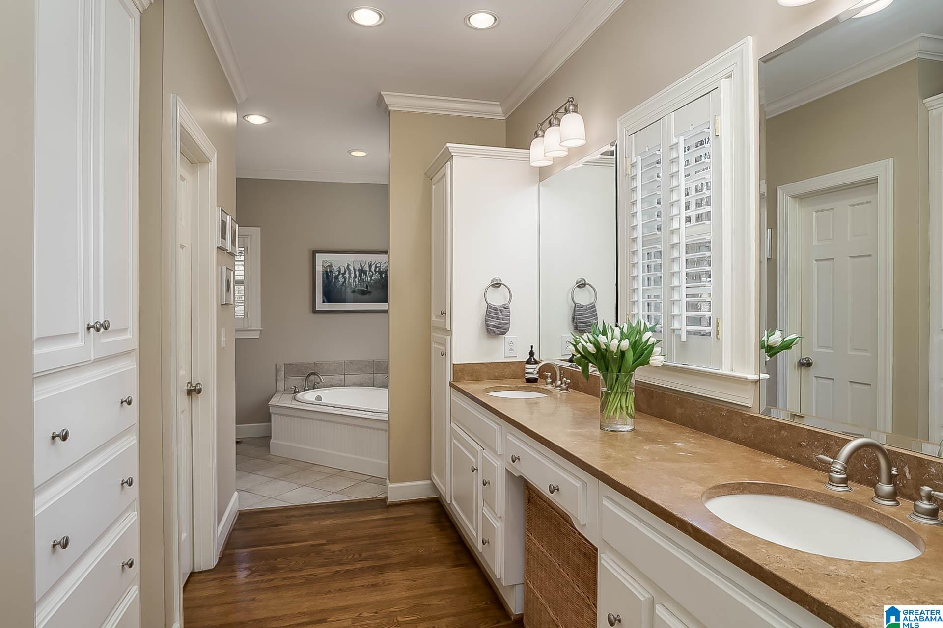 2728 Wynward Road Birmingham, AL 35243 - Photo 29 of 48