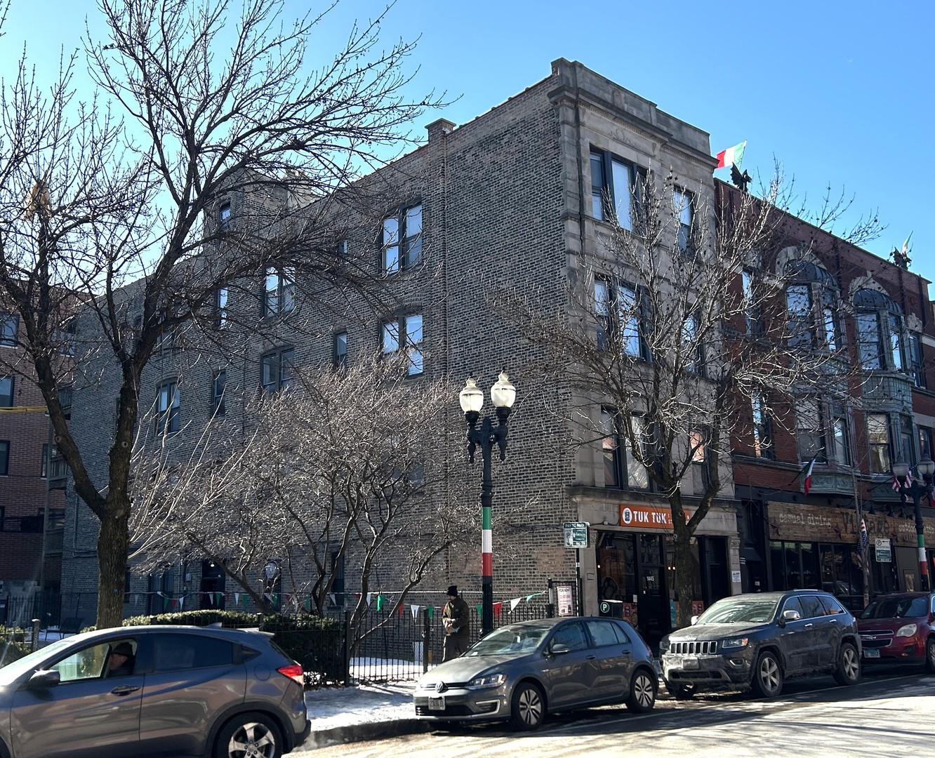1443 West Taylor Street Chicago, IL 60607 - Photo 2 of 13