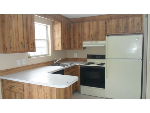 1 H Bayview Terrace Road, Unit H Hooksett, NH 03106 - Photo 5 of 17