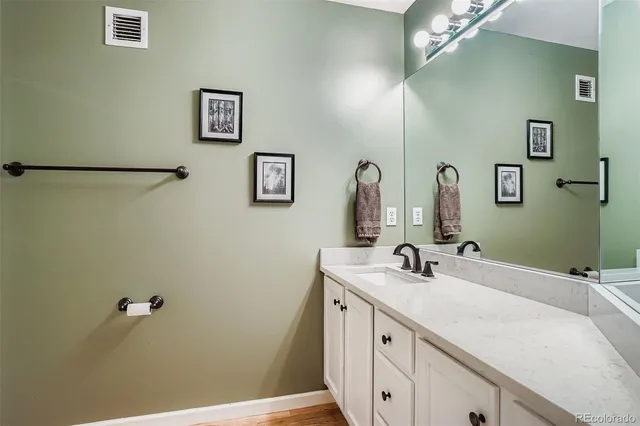 $399,900 | 1555 California Street, Unit 418, Denver, CO 80202