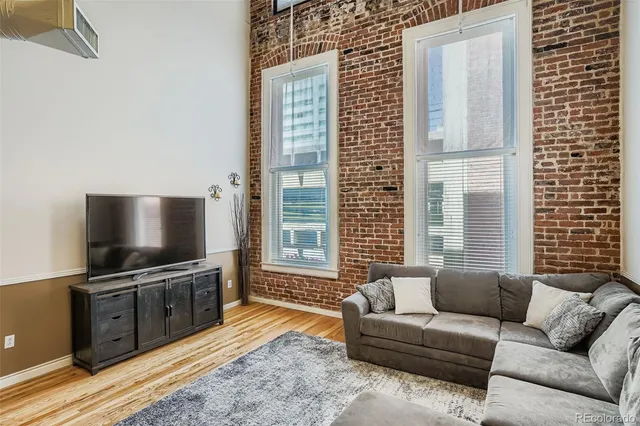 $399,900 | 1555 California Street, Unit 418, Denver, CO 80202