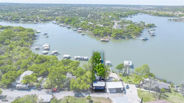 $325,000 | 8425 County Road 464, Brownwood, TX 76801