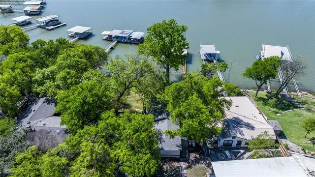 $325,000 | 8425 County Road 464, Brownwood, TX 76801