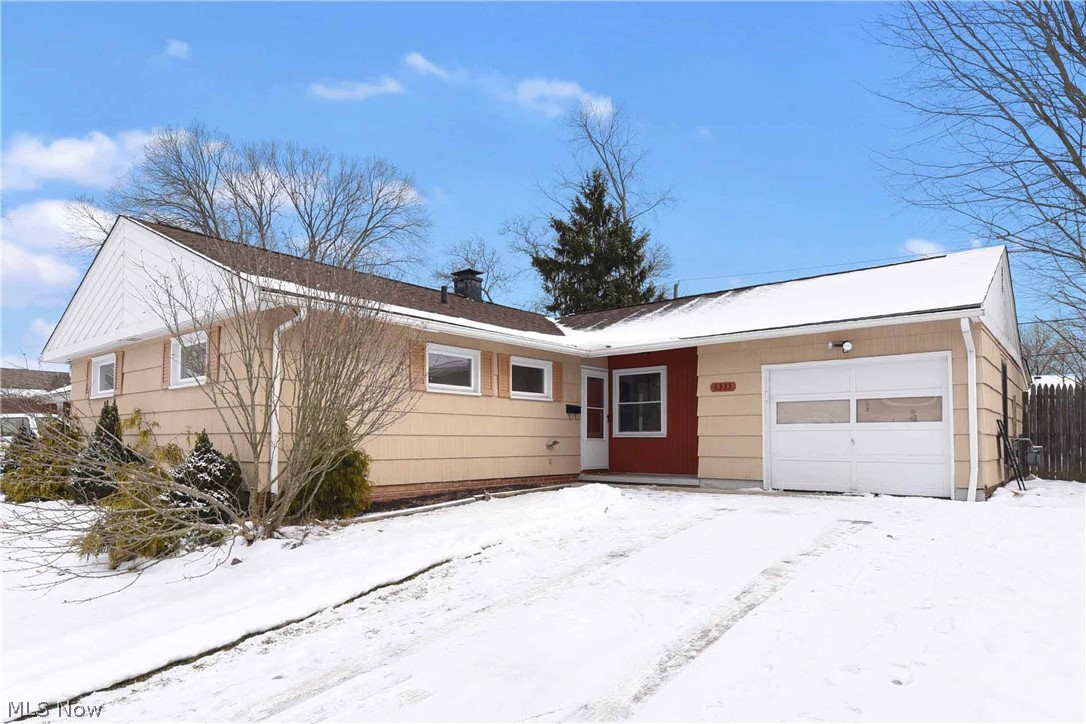 6333 Springwood Road Parma Heights, OH 44130 - Photo 2 of 35