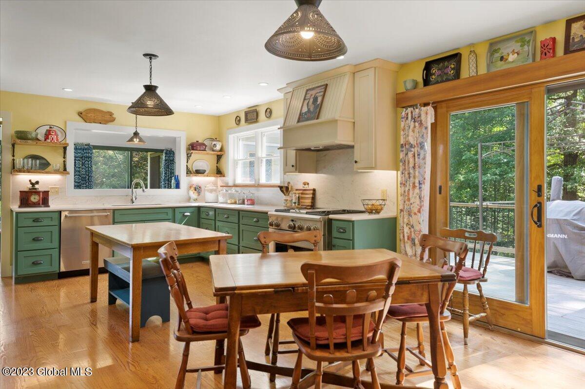 363 Spier Falls Road Greenfield, NY 12833 - Photo 6 of 34 07-FJD_0932