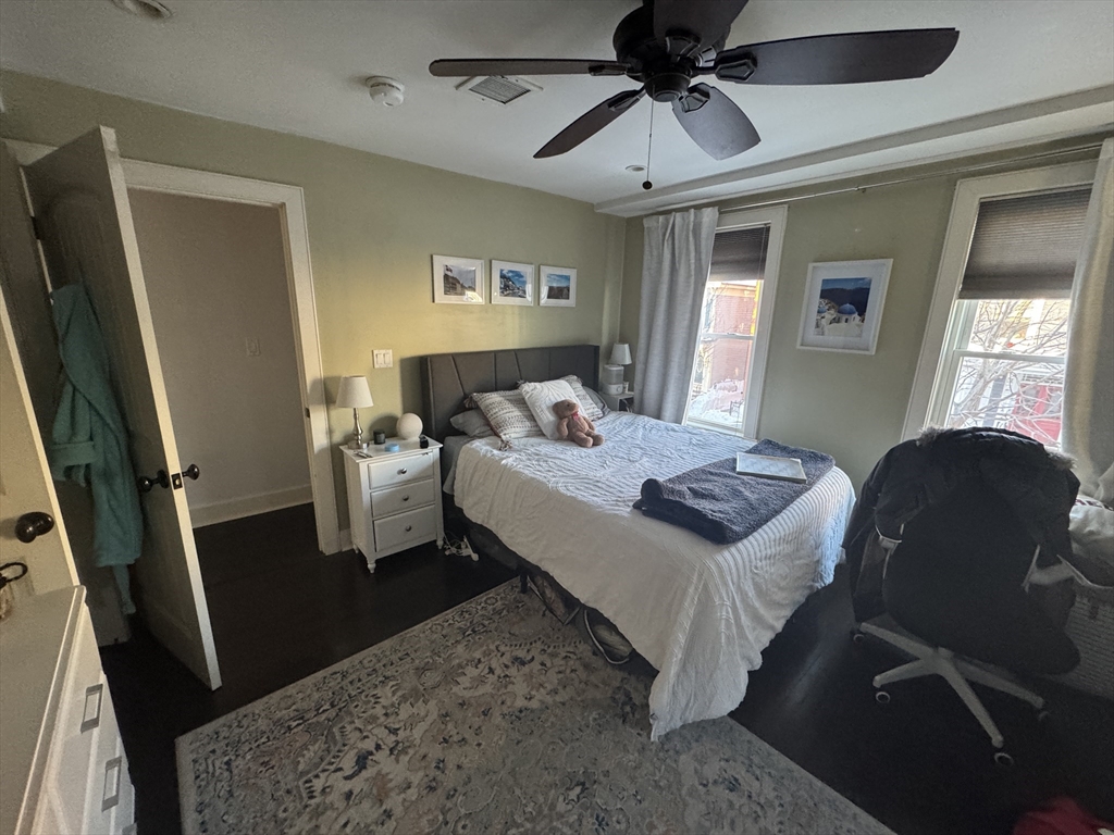 581 East 8th Street Boston, MA 02127 - Photo 8 of 11