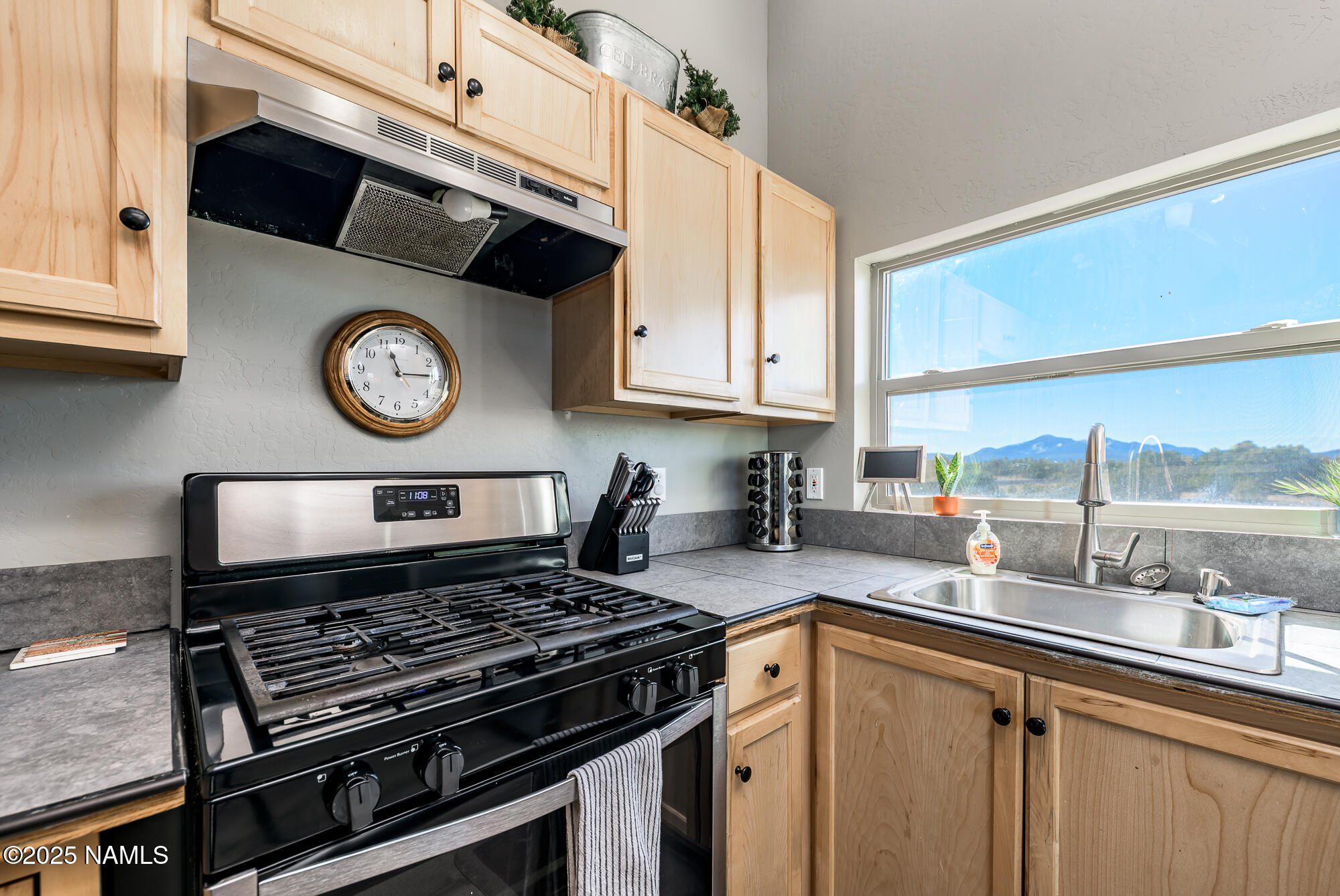 224 East San Marcos Road Williams, AZ 86046 - Photo 20 of 58 Kitchen