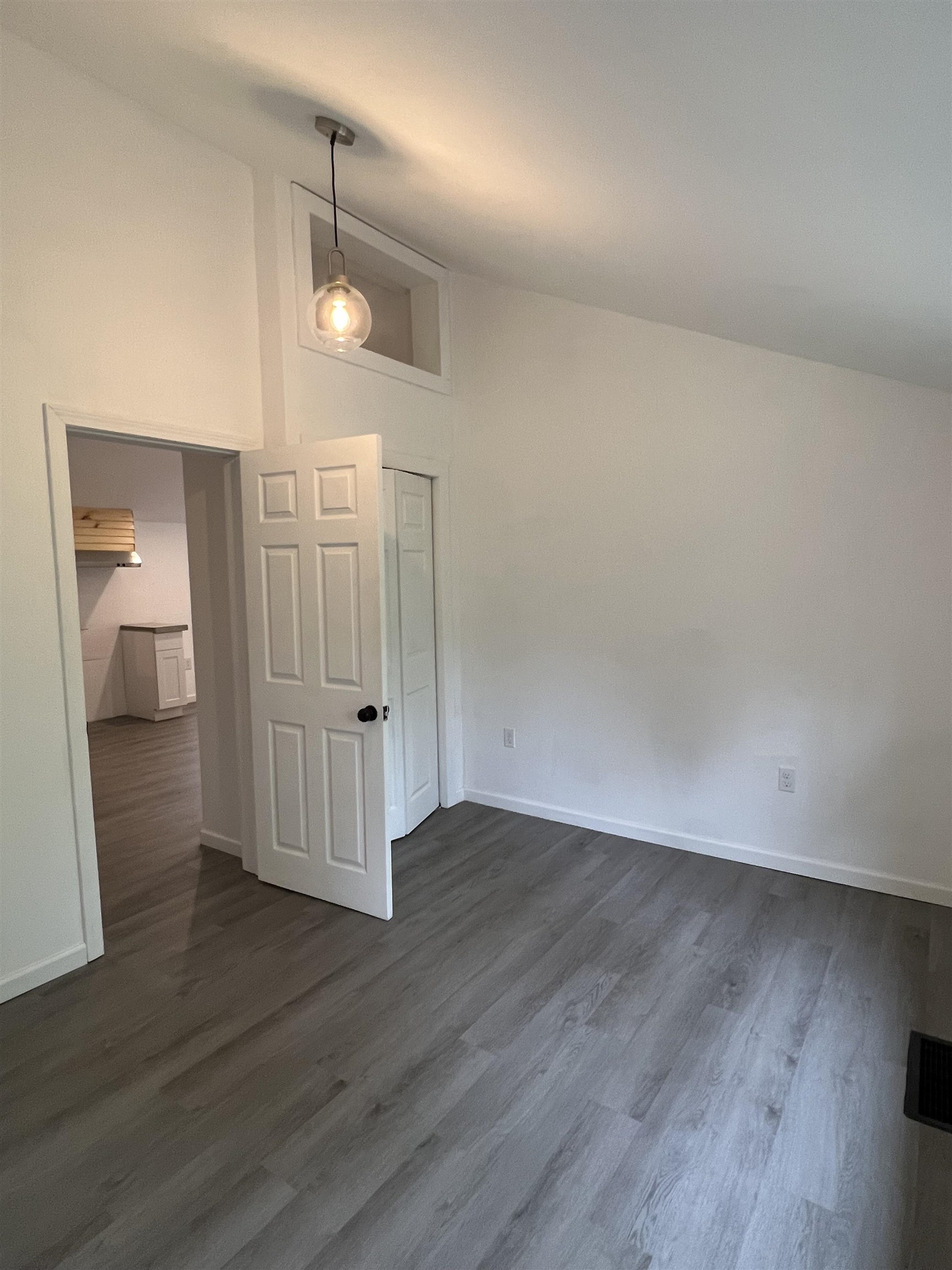 880 Keene Road Winchester, NH 03470 - Photo 14 of 28 Gallery Image 14