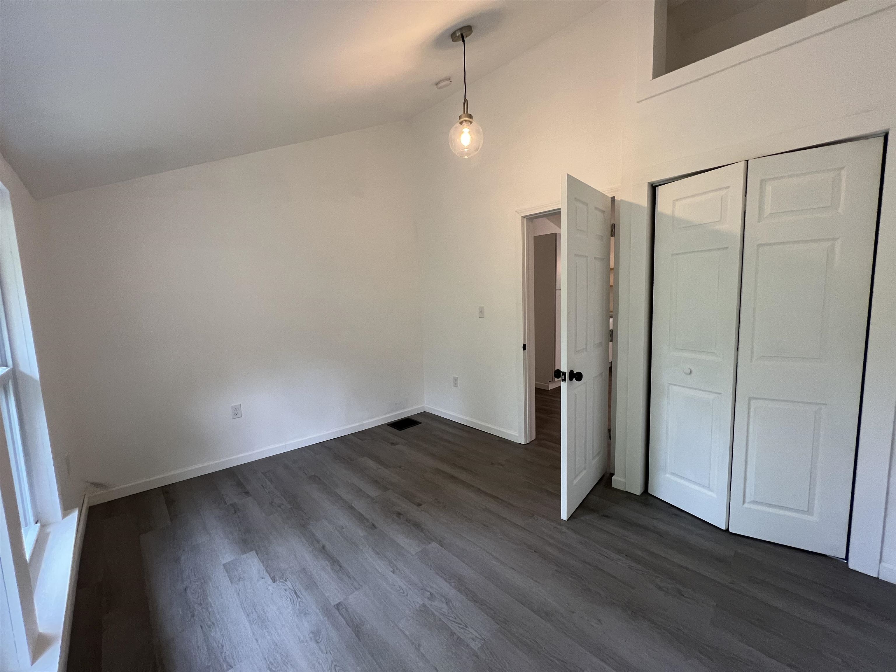880 Keene Road Winchester, NH 03470 - Photo 15 of 28 Gallery Image 15