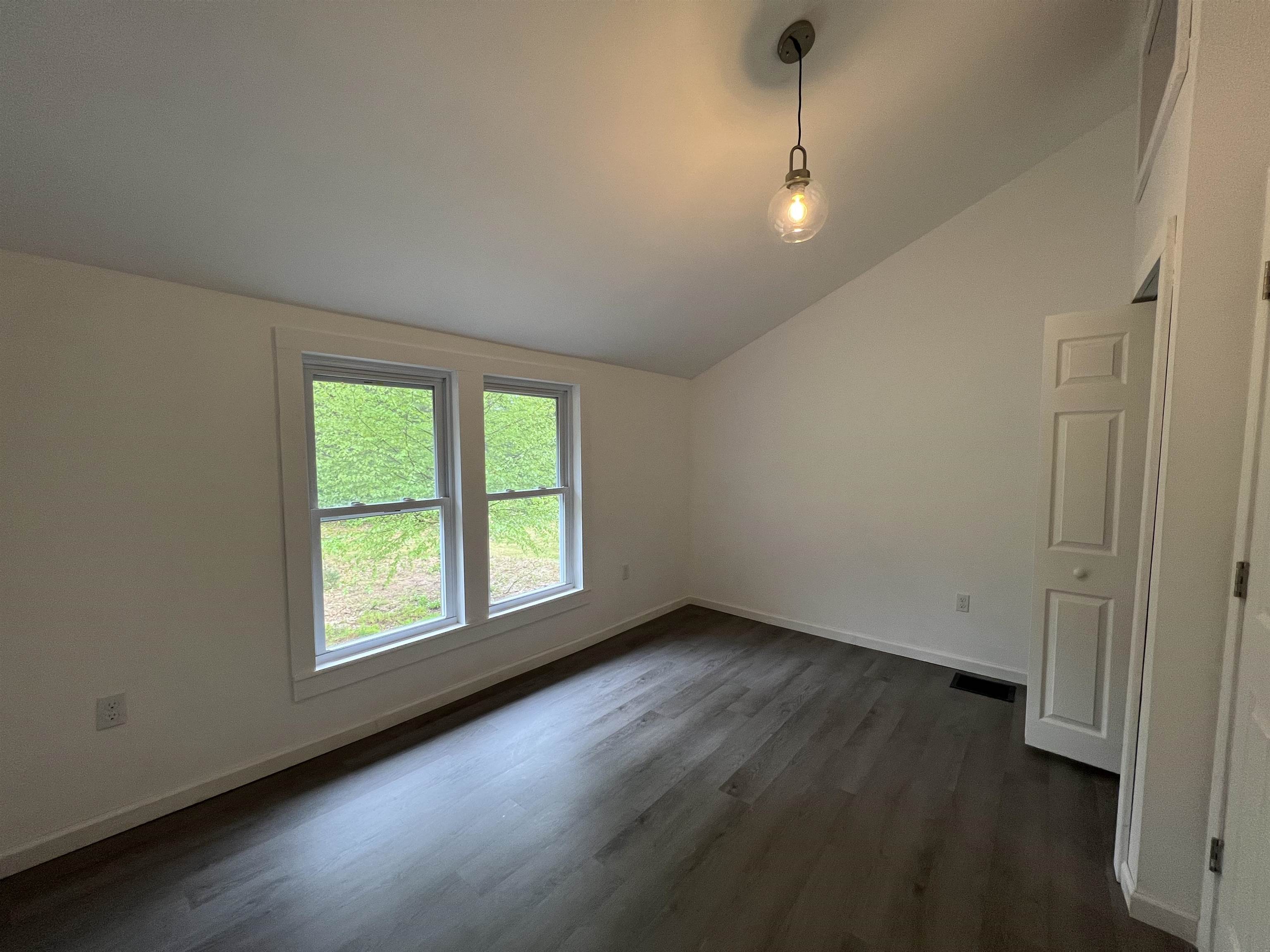 880 Keene Road Winchester, NH 03470 - Photo 19 of 28 Gallery Image 19