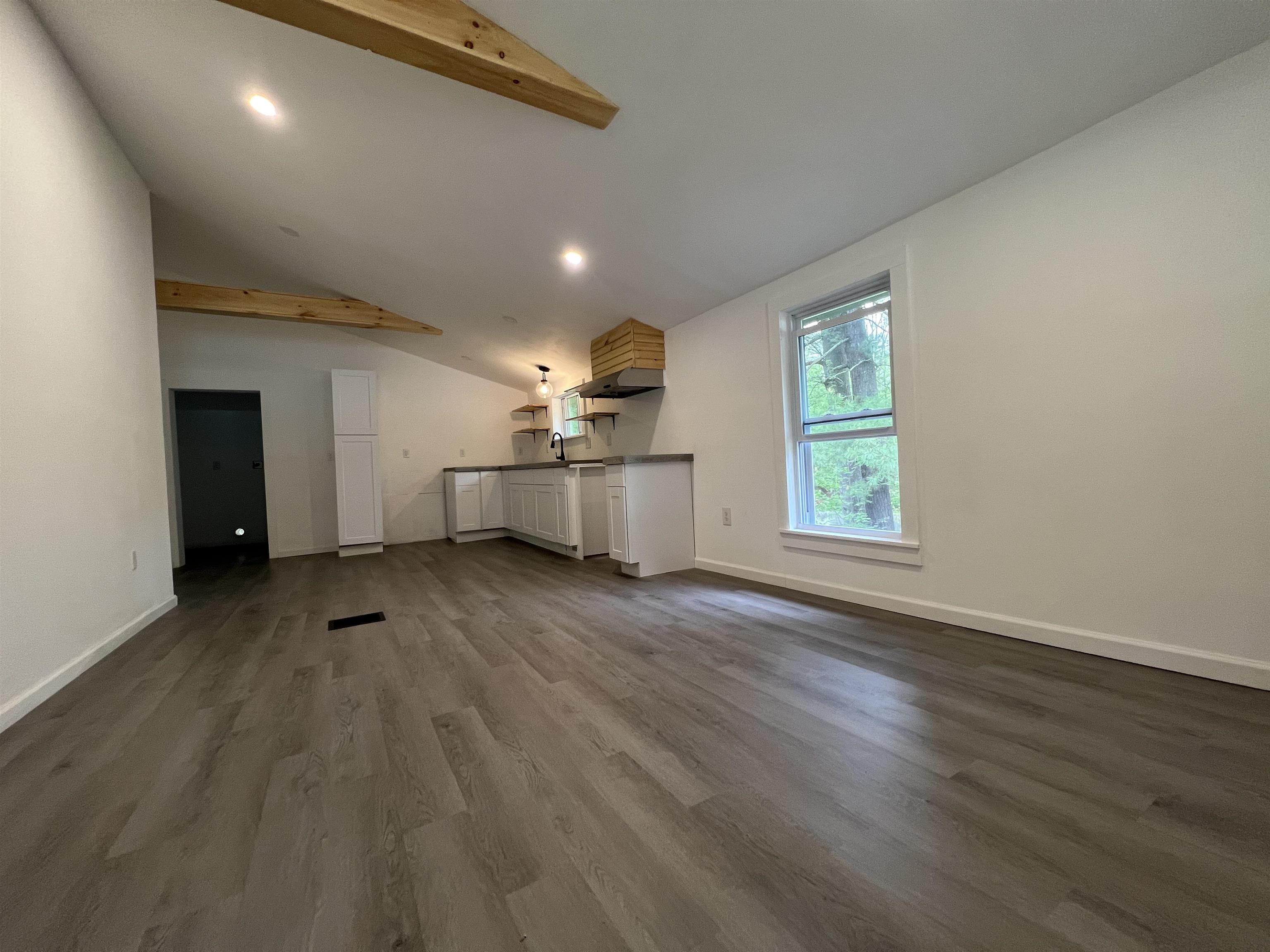 880 Keene Road Winchester, NH 03470 - Photo 22 of 28 Gallery Image 22