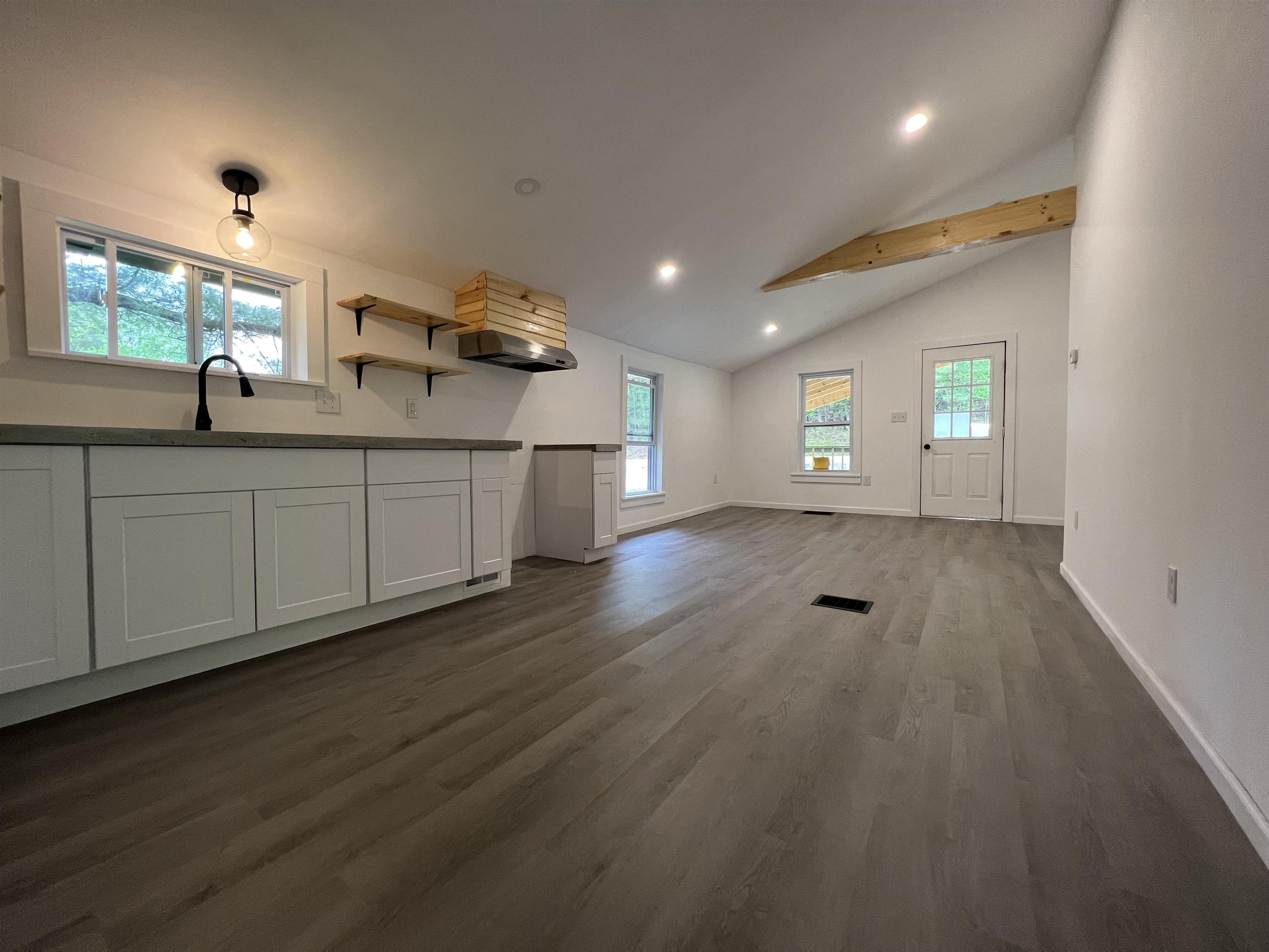 880 Keene Road Winchester, NH 03470 - Photo 25 of 28 Gallery Image 25