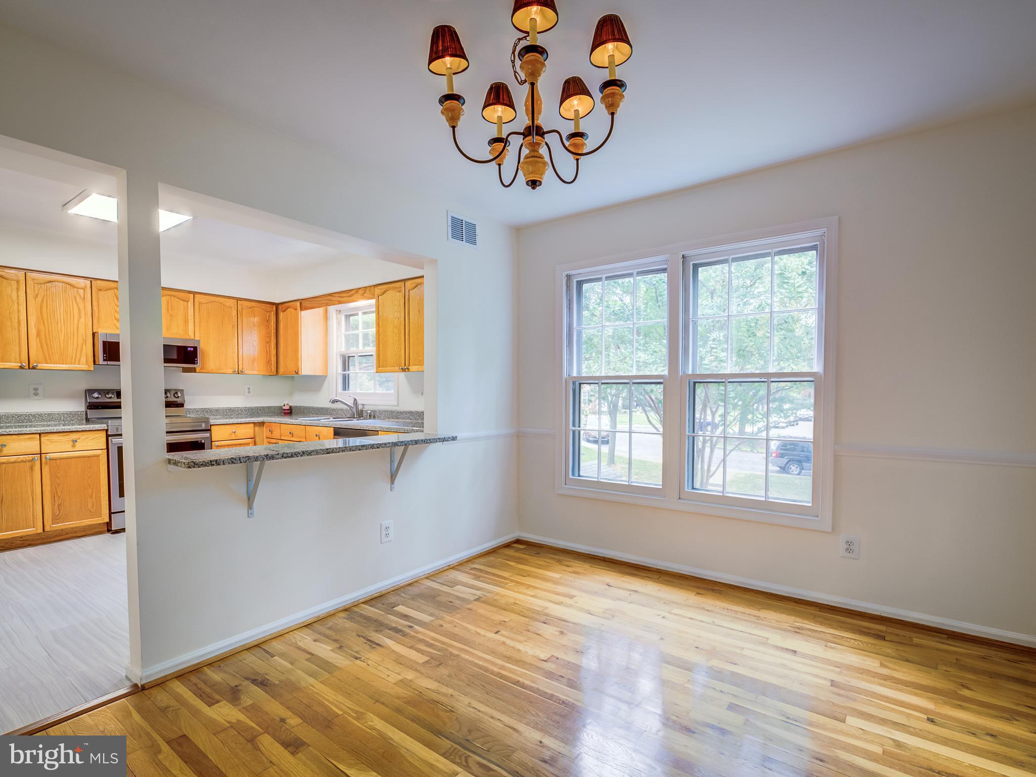 5951 Queenston Street Springfield, VA 22152 - Photo 11 of 30 Dinning Room= Breakfast Area