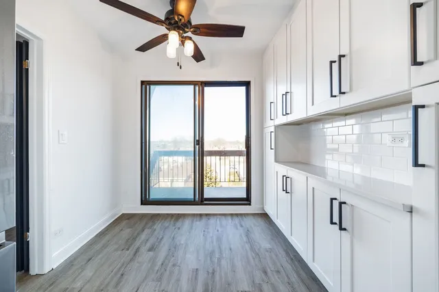 $344,900 | 7730 Dempster Street, Unit 406, Morton Grove, IL 60053