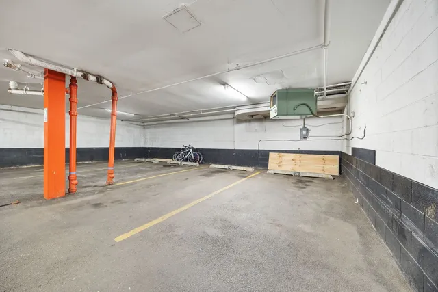 $344,900 | 7730 Dempster Street, Unit 406, Morton Grove, IL 60053