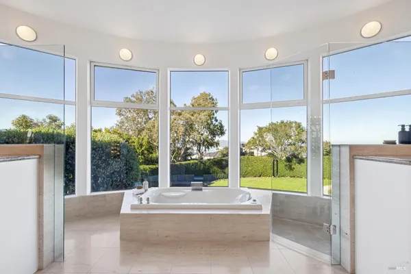 $8,495,000 | 147 Gilmartin Drive, Tiburon, CA 94920
