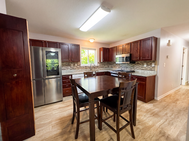 5259 Knox Avenue North Minneapolis, MN 55430 - Photo 8 of 22