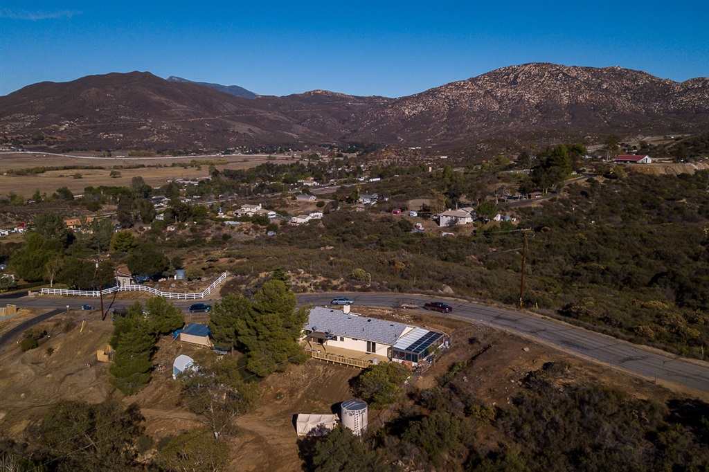 1536 Casa De Roca Way Alpine, CA 91901 - Photo 21 of 23 Gallery Image 21