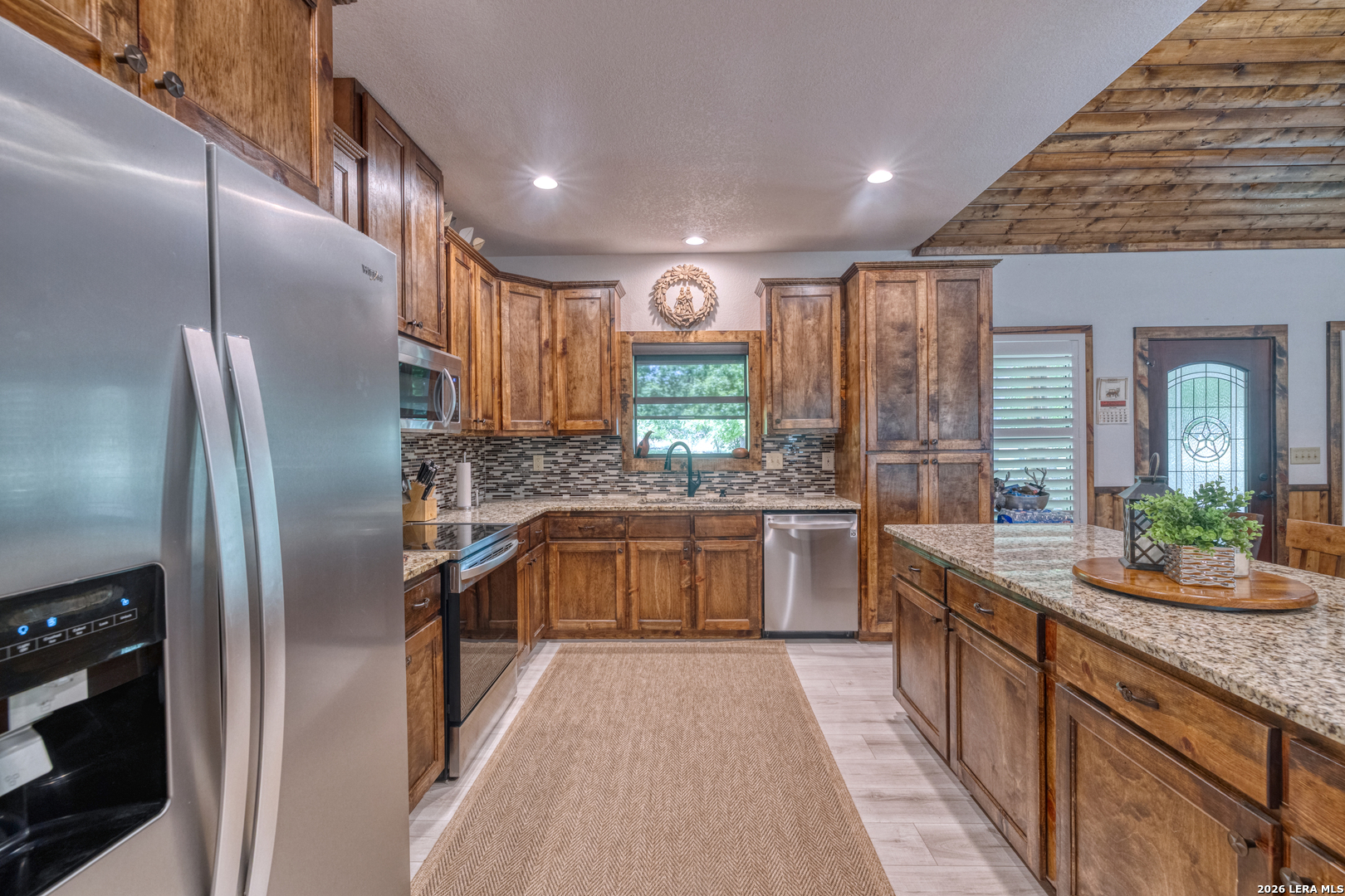 863 Flatrock Circle Rio Frio, TX 78879 - Photo 11 of 35