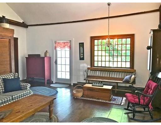 210 Shepard Road Sturbridge, MA 01566 - Photo 8 of 22