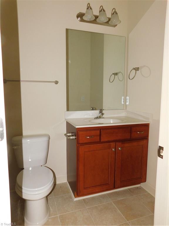 839 Howard Place High Point, NC 27262 - Photo 6 of 9 Master bath
