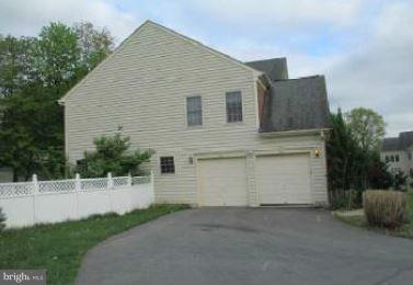 9907 Greenel Road Damascus, MD 20872 - Photo 3 of 10 Exterior (General)