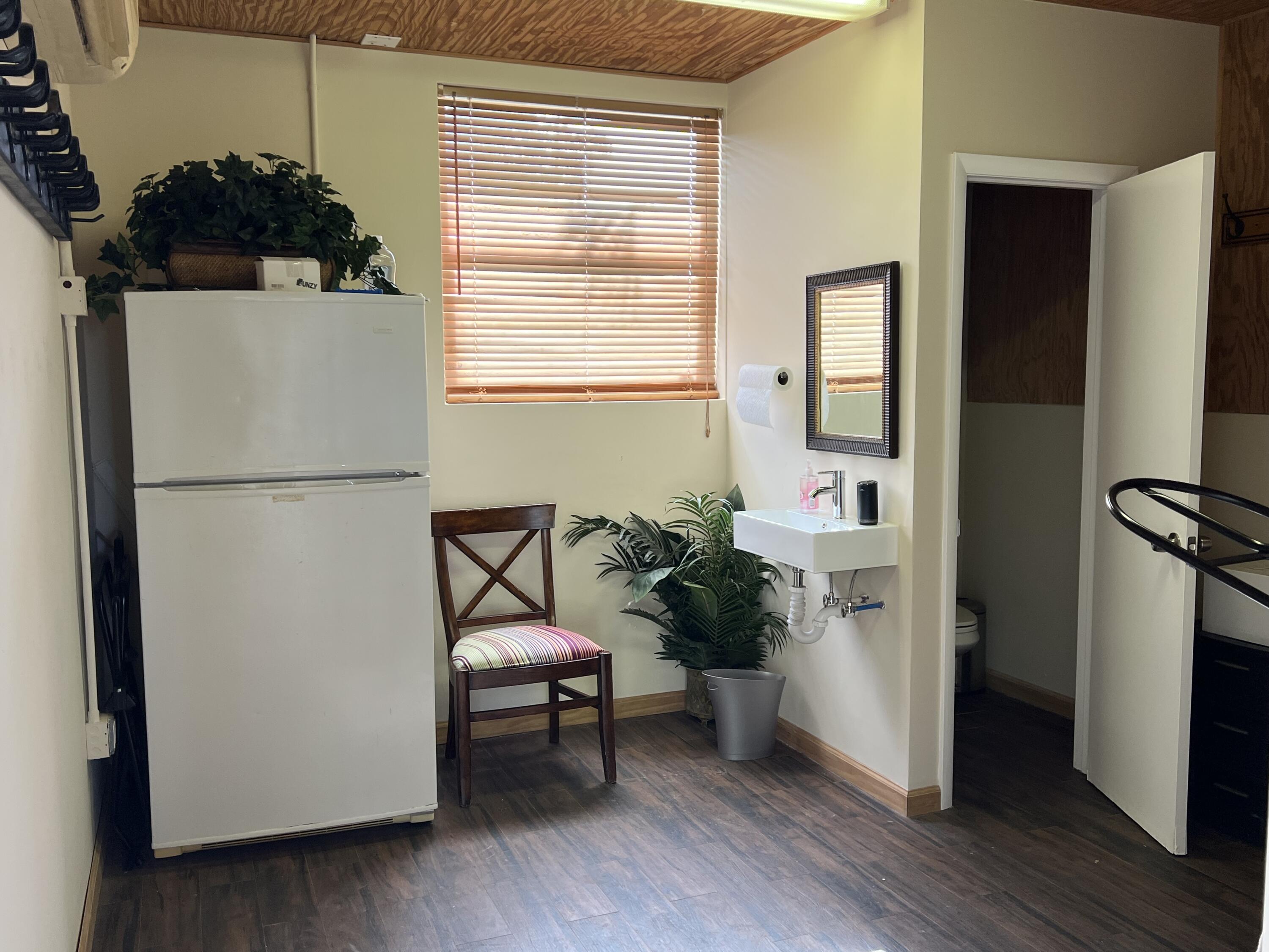 6600 Duckweed Road Wellington, FL 33449 - Photo 4 of 7 IMG_4045