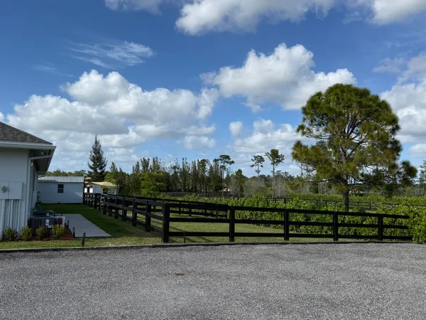 $1,000 | 6600 Duckweed Road, Wellington, FL 33449