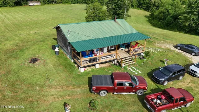 $275,000 | 6554 Grave Hill Road, Oneida, TN 37841