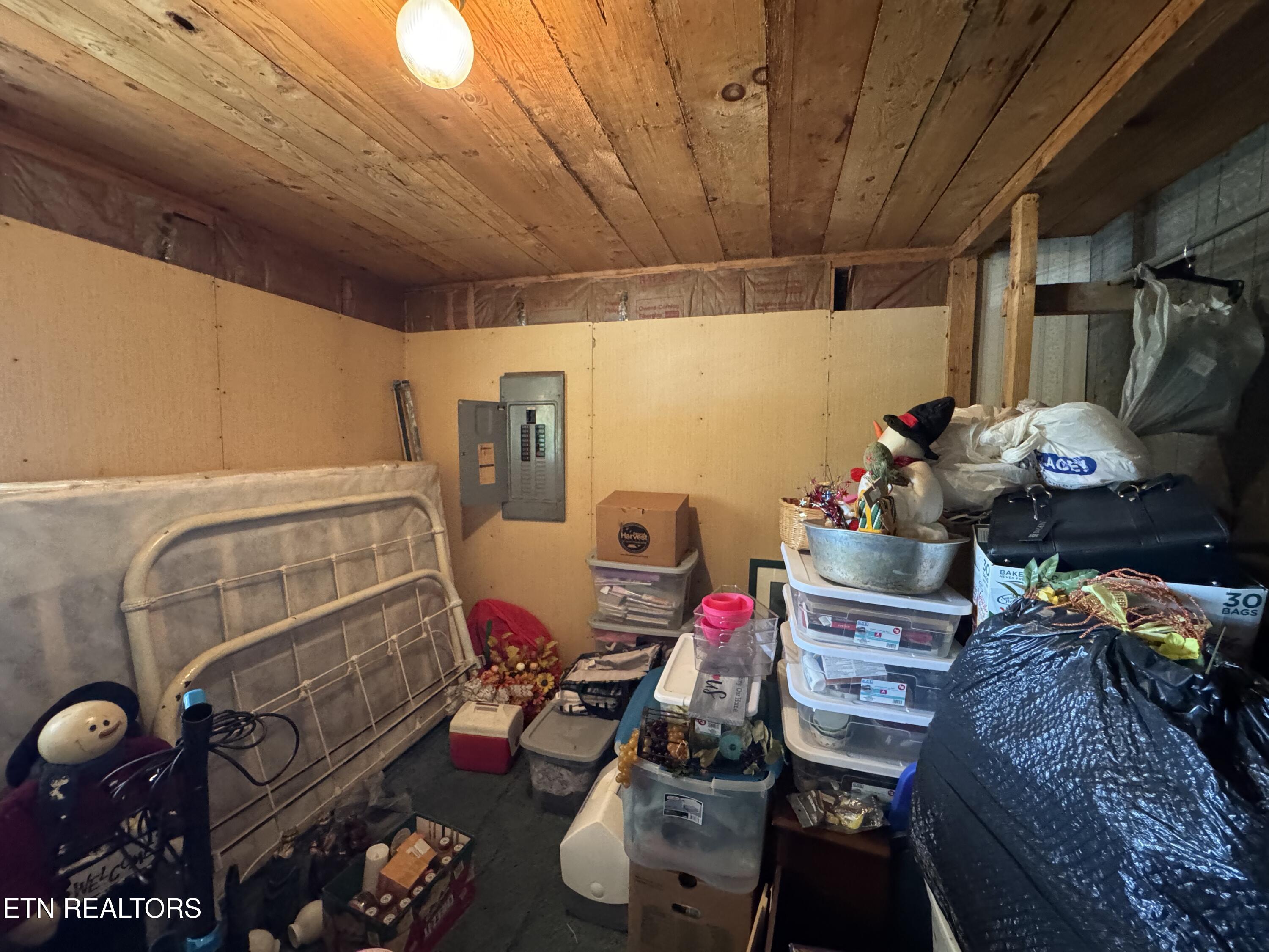 6554 Grave Hill Road Oneida, TN 37841 - Photo 19 of 40 IMG_8179