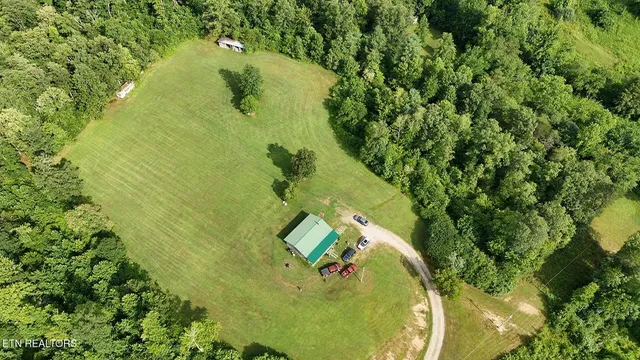 $250,000 | 6554 Grave Hill Road, Oneida, TN 37841