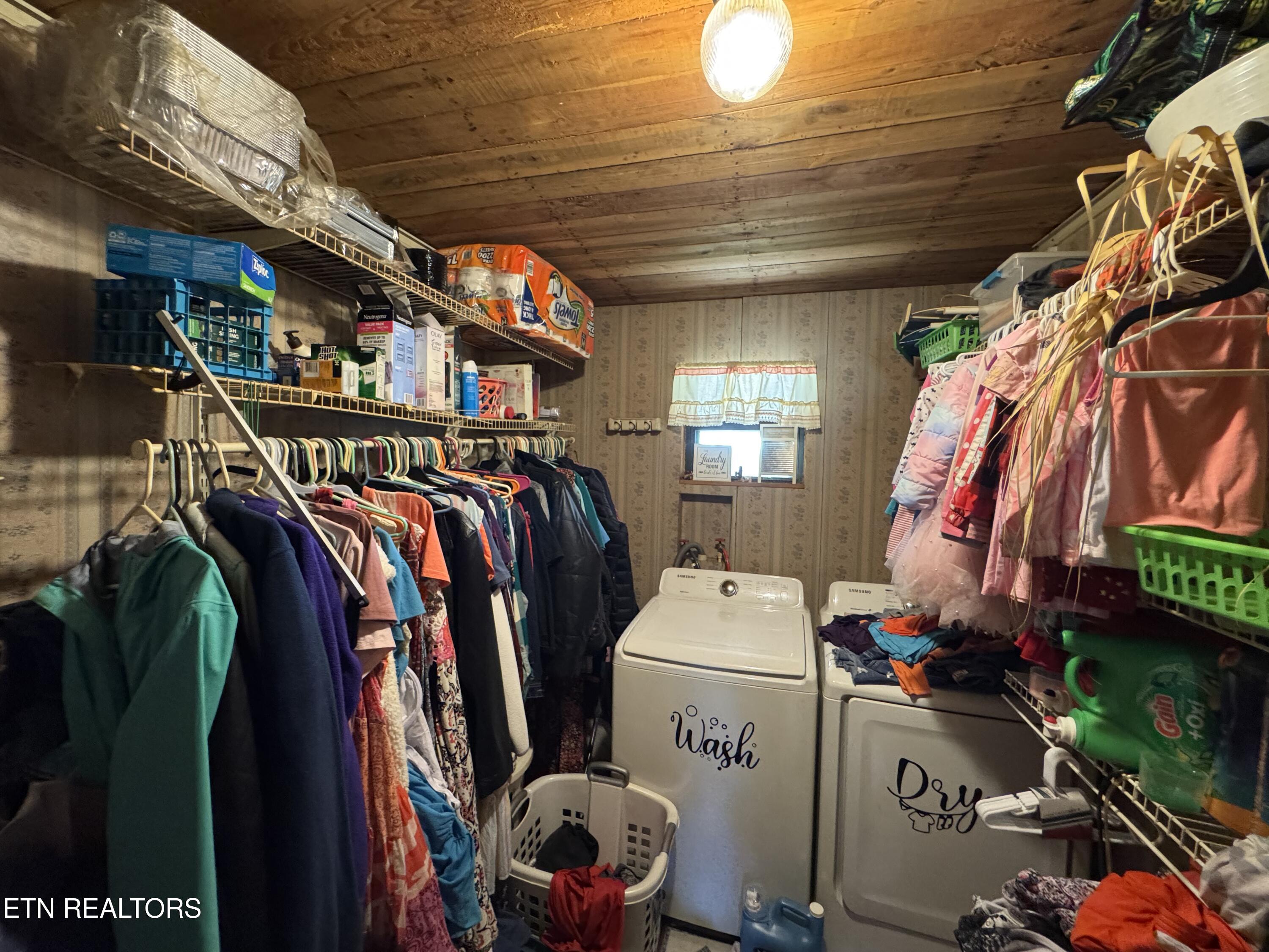 6554 Grave Hill Road Oneida, TN 37841 - Photo 21 of 40 IMG_8177