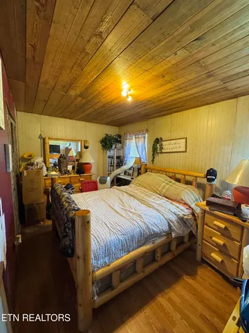 $250,000 | 6554 Grave Hill Road, Oneida, TN 37841