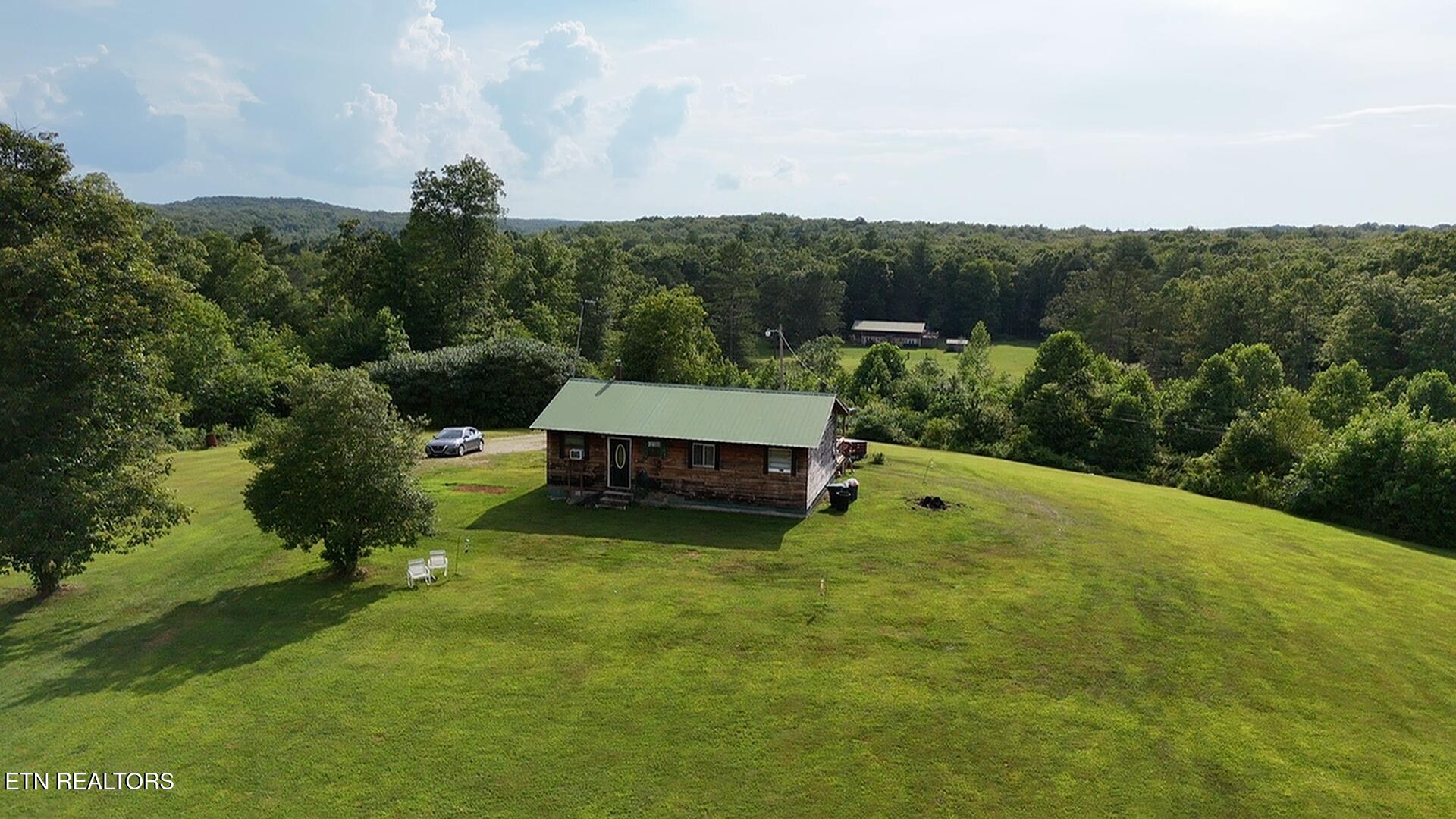 6554 Grave Hill Road Oneida, TN 37841 - Photo 37 of 40 18